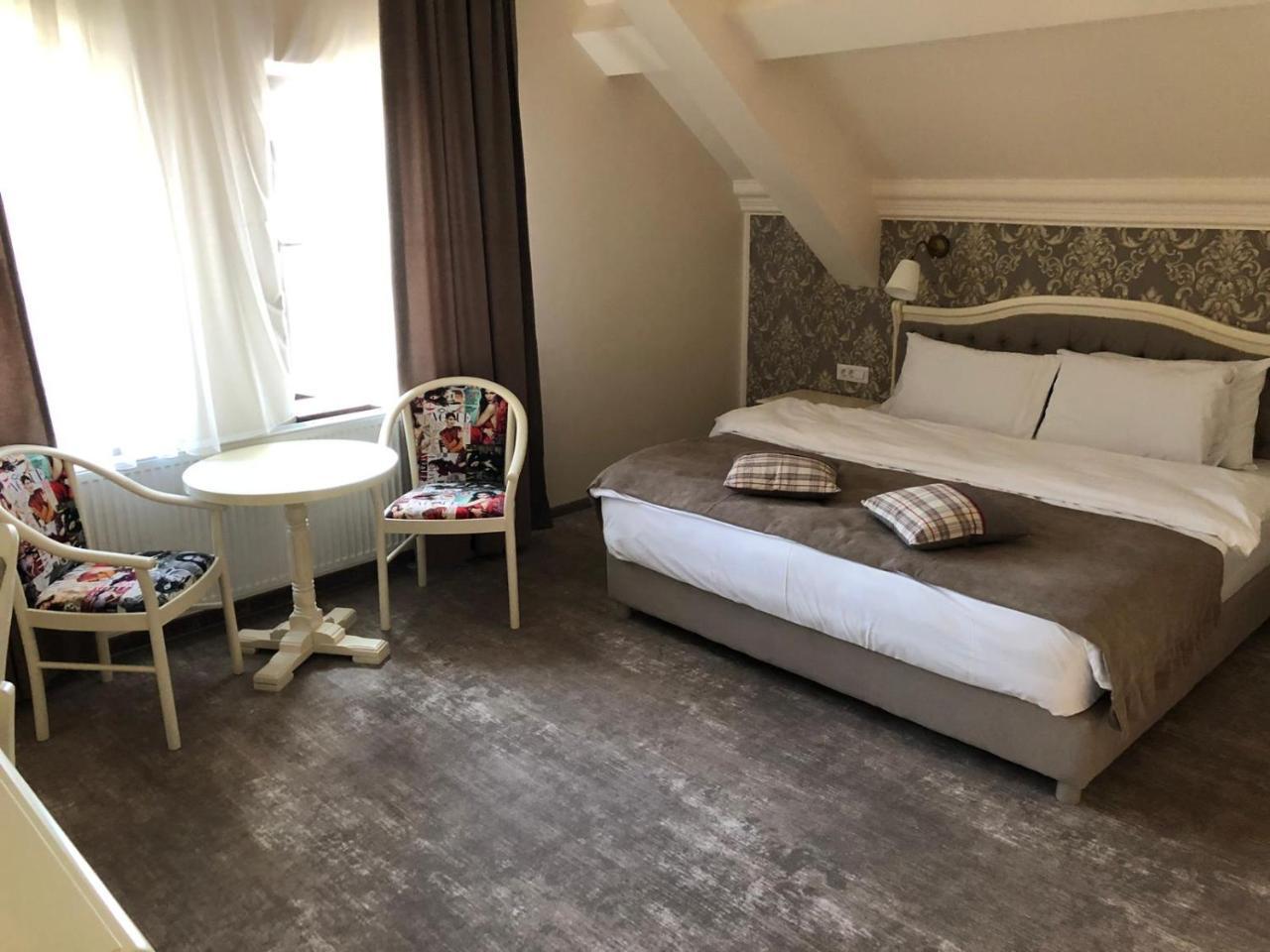 Ana Boutique Bed & Breakfast Alba Iulia Eksteriør bilde