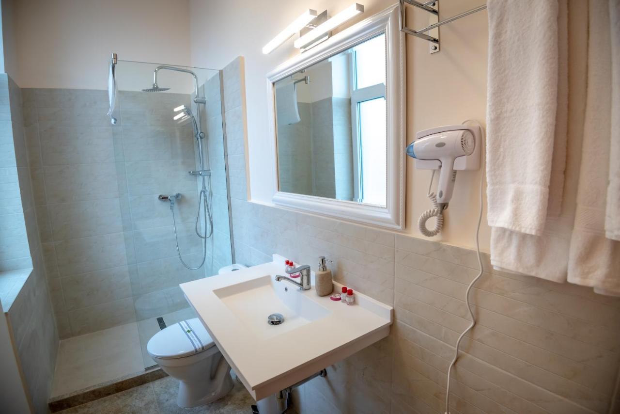 Ana Boutique Bed & Breakfast Alba Iulia Eksteriør bilde