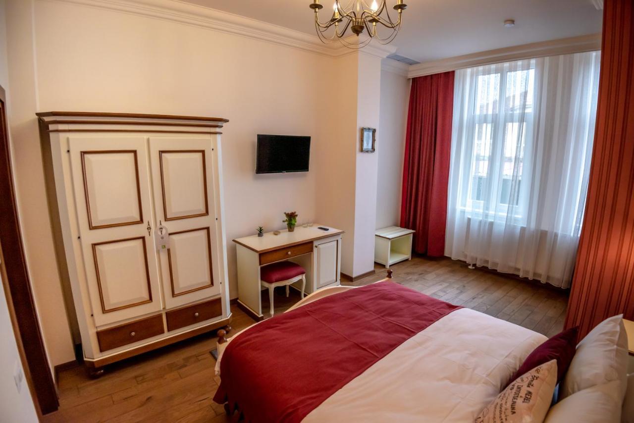 Ana Boutique Bed & Breakfast Alba Iulia Eksteriør bilde