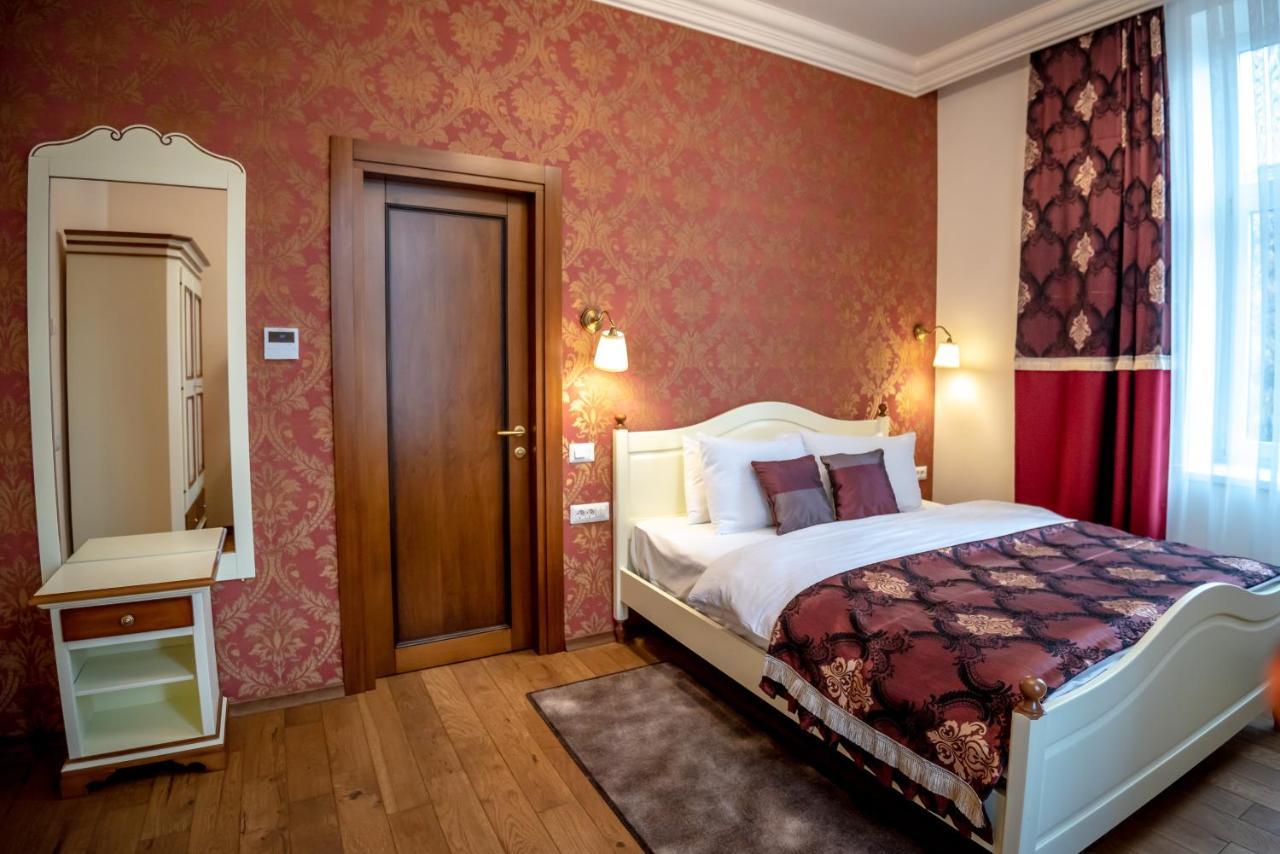 Ana Boutique Bed & Breakfast Alba Iulia Eksteriør bilde