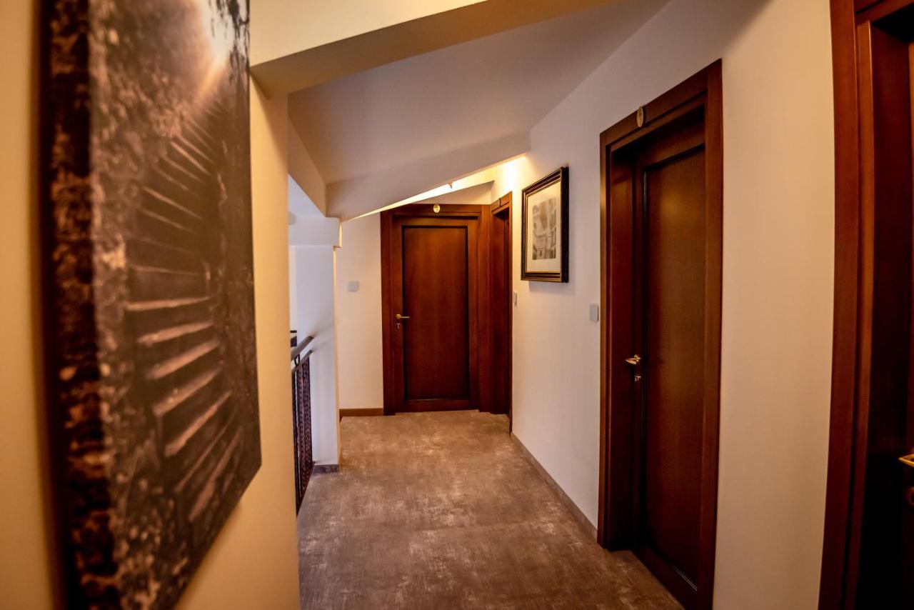 Ana Boutique Bed & Breakfast Alba Iulia Eksteriør bilde